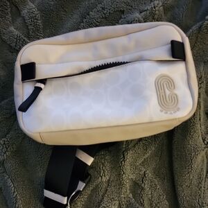 Coach Men's Belt Bag in Cream and Black